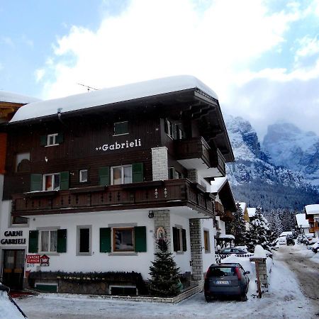 Garni Gabrieli Panzió Corvara In Badia Kültér fotó